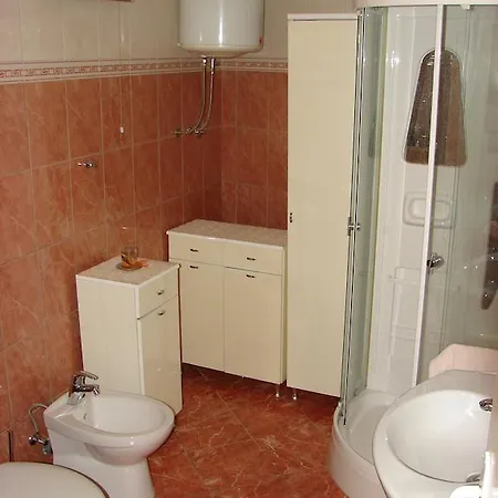 Franicevic Apartamento *