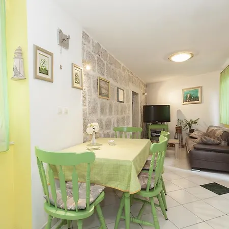 Apartment Franicevic