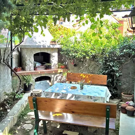 Franicevic Apartamento *