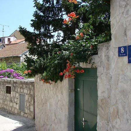 Franicevic Apartament *